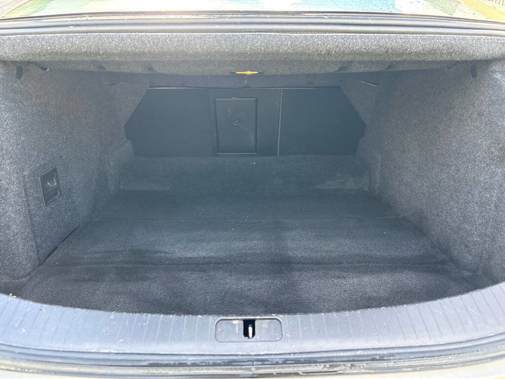 Used 2013 Cadillac XTS Premium image 14