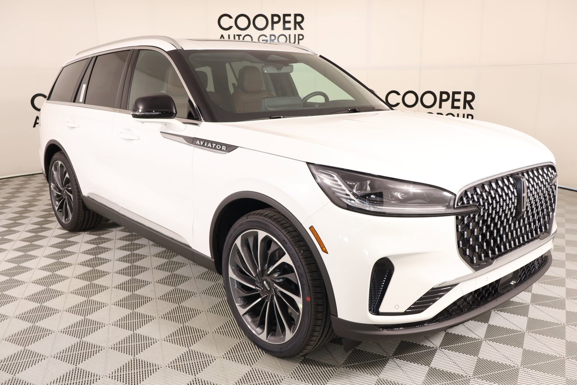 New 2026 Lincoln Aviator Reserve AWD/4WD image 1