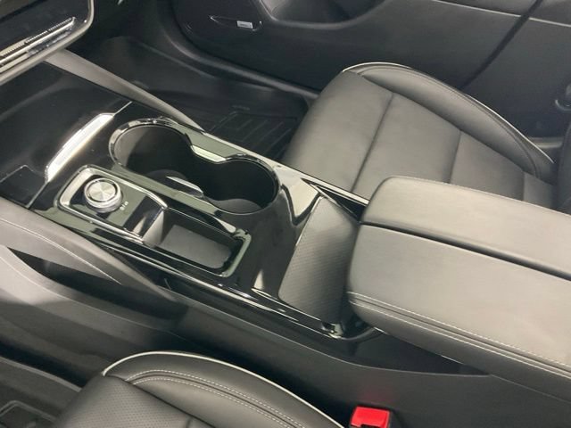Used 2024 Buick Envision Avenir AWD/4WD image 20