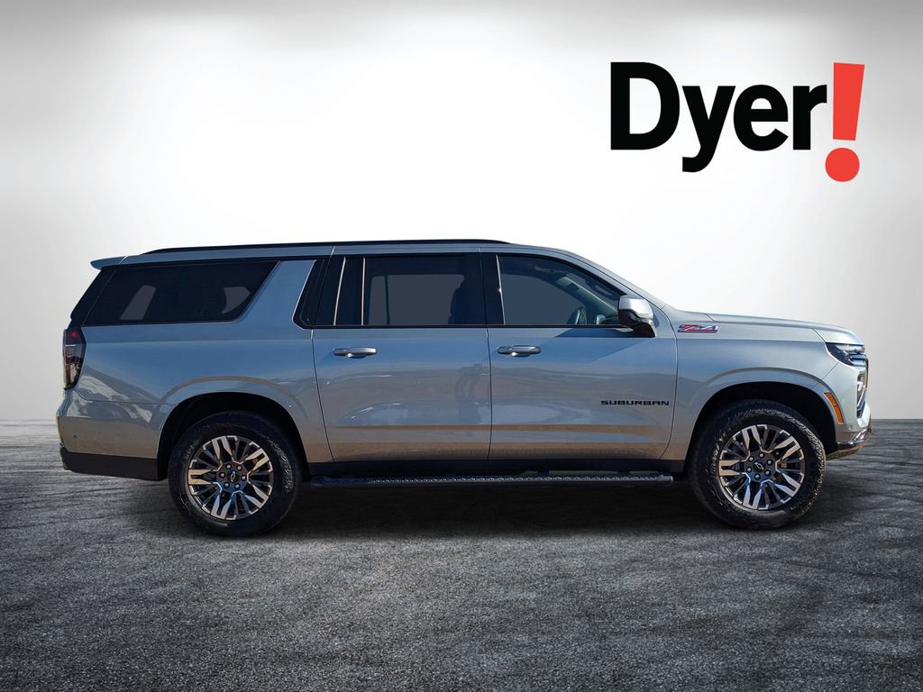 Certified 2025 Chevrolet Suburban Z71 image 2