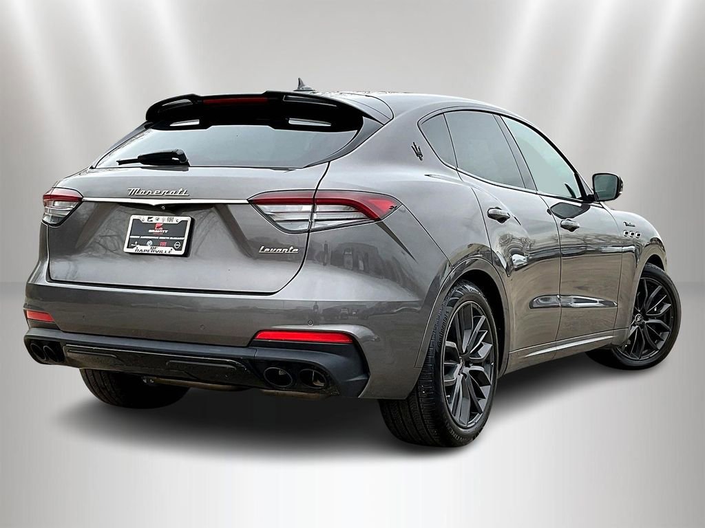 Used 2022 Maserati Levante Modena AWD/4WD image 6