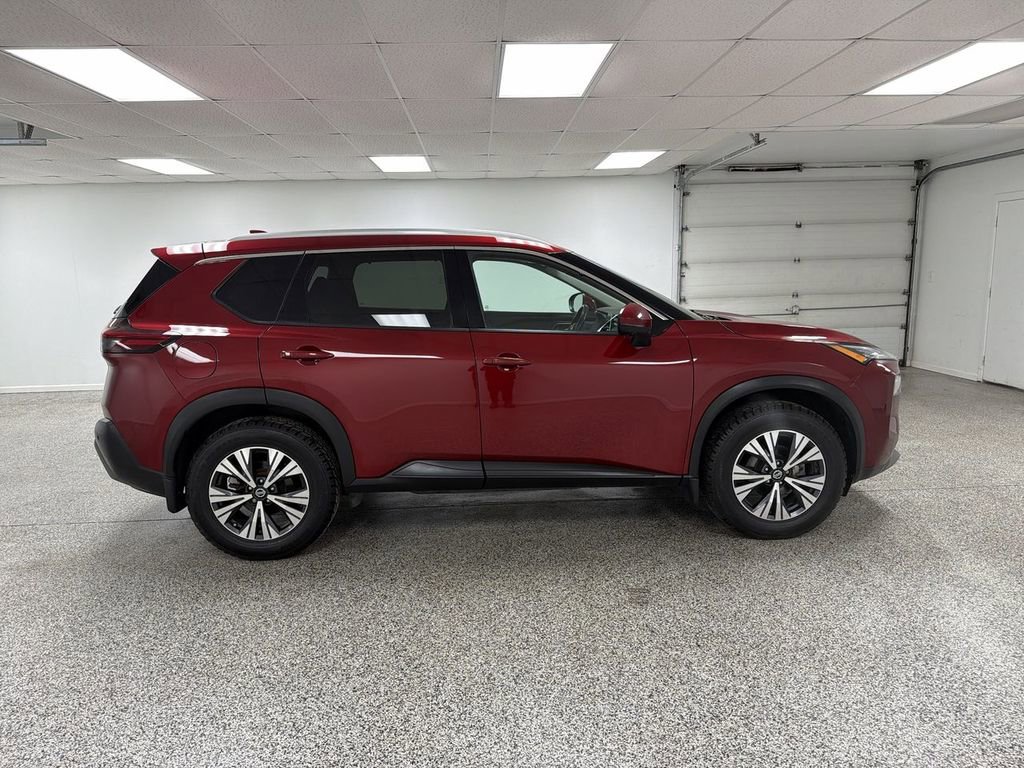 Used 2021 Nissan Rogue SV AWD/4WD image 9