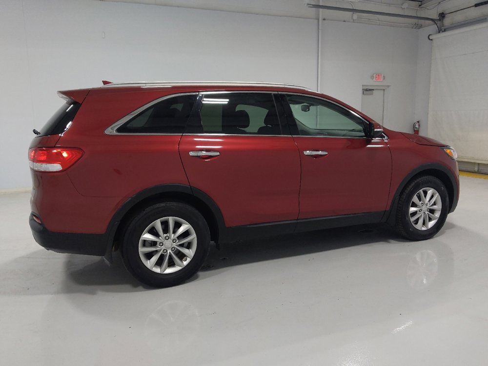 Used 2016 Kia Sorento LX w/ LX Convenience Package image 10