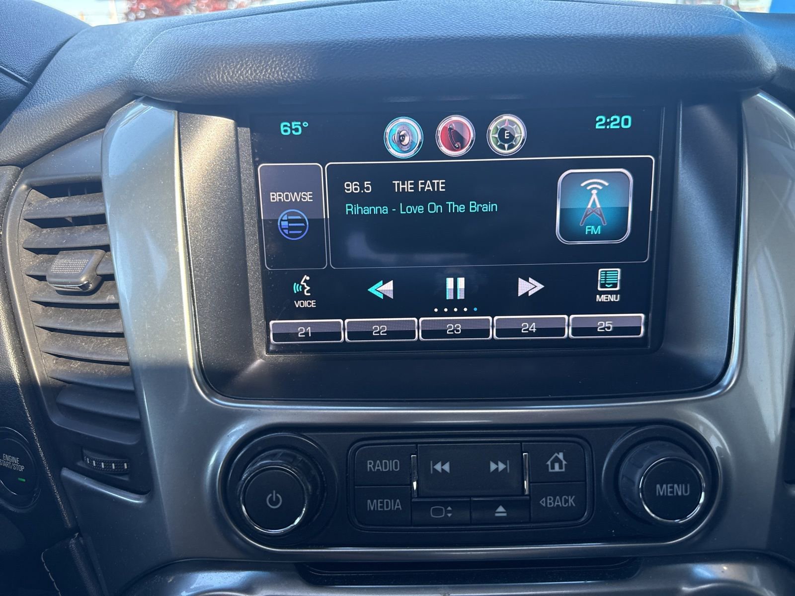 Used 2015 Chevrolet Tahoe LT AWD/4WD image 25