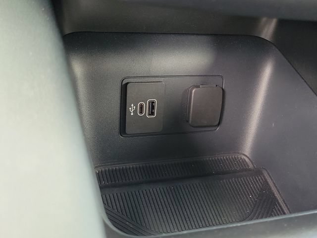 Used 2026 Ford Explorer ST-Line w/ ST-Line Street Pack RWD image 11