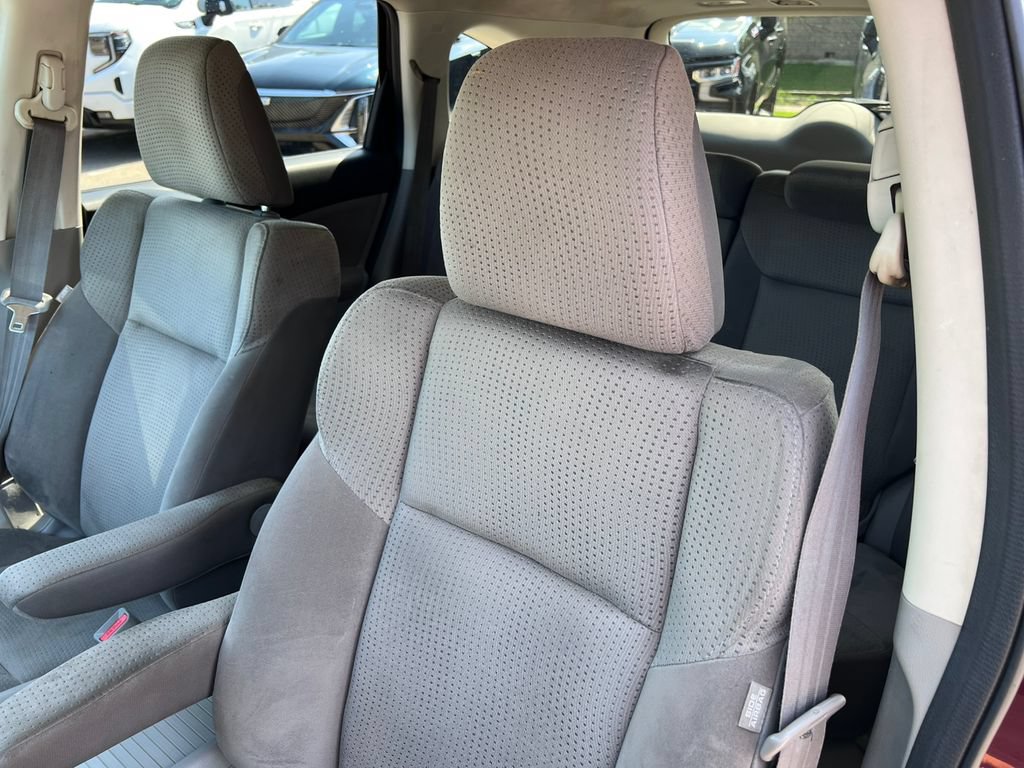 Used 2012 Honda CR-V EX image 10