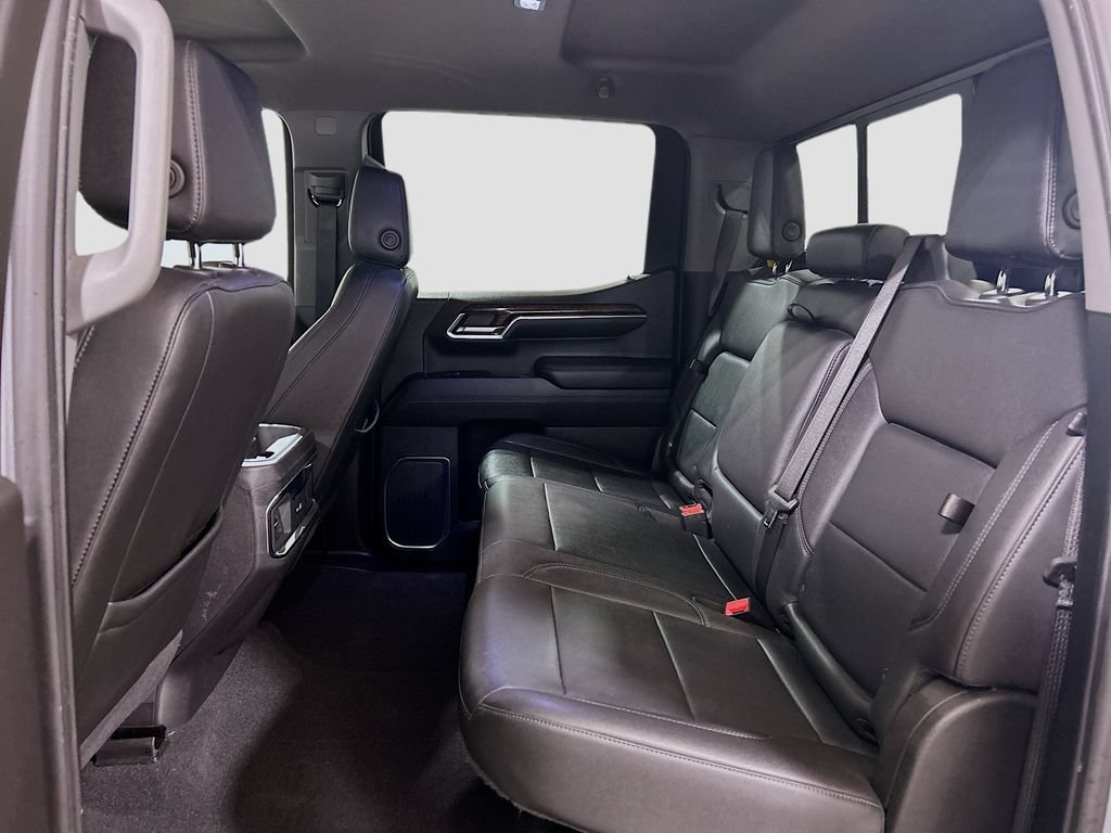 Used 2024 GMC Sierra 1500 Elevation w/ Elevation Premium Package AWD/4WD image 24