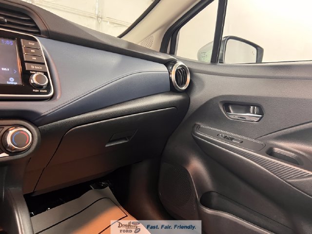Used 2025 Nissan Versa SV FWD image 45