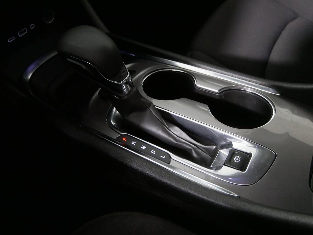 Used 2023 Chevrolet Malibu LT FWD image 27