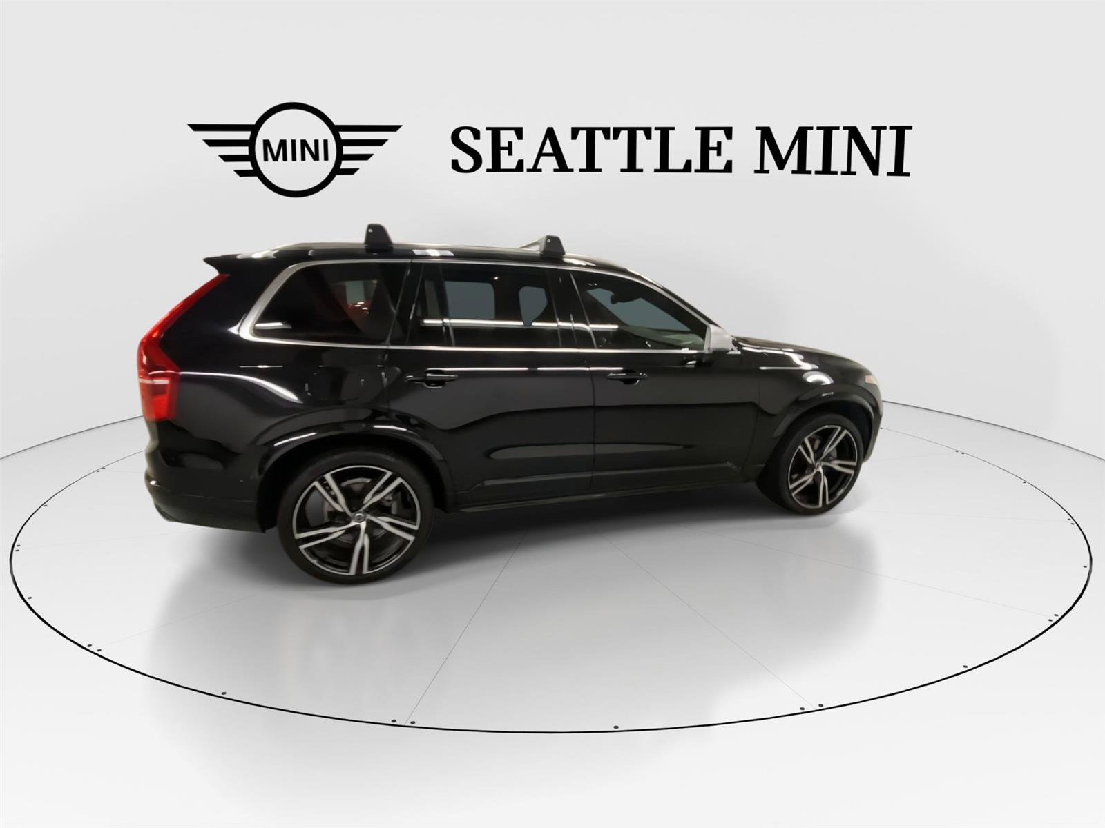 Used 2019 Volvo XC90 T5 R-Design w/ Advanced Package image 12