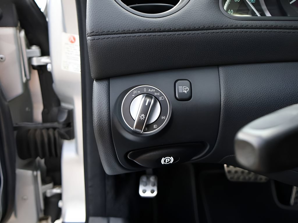 Used 2008 Mercedes-Benz SL 550 image 35