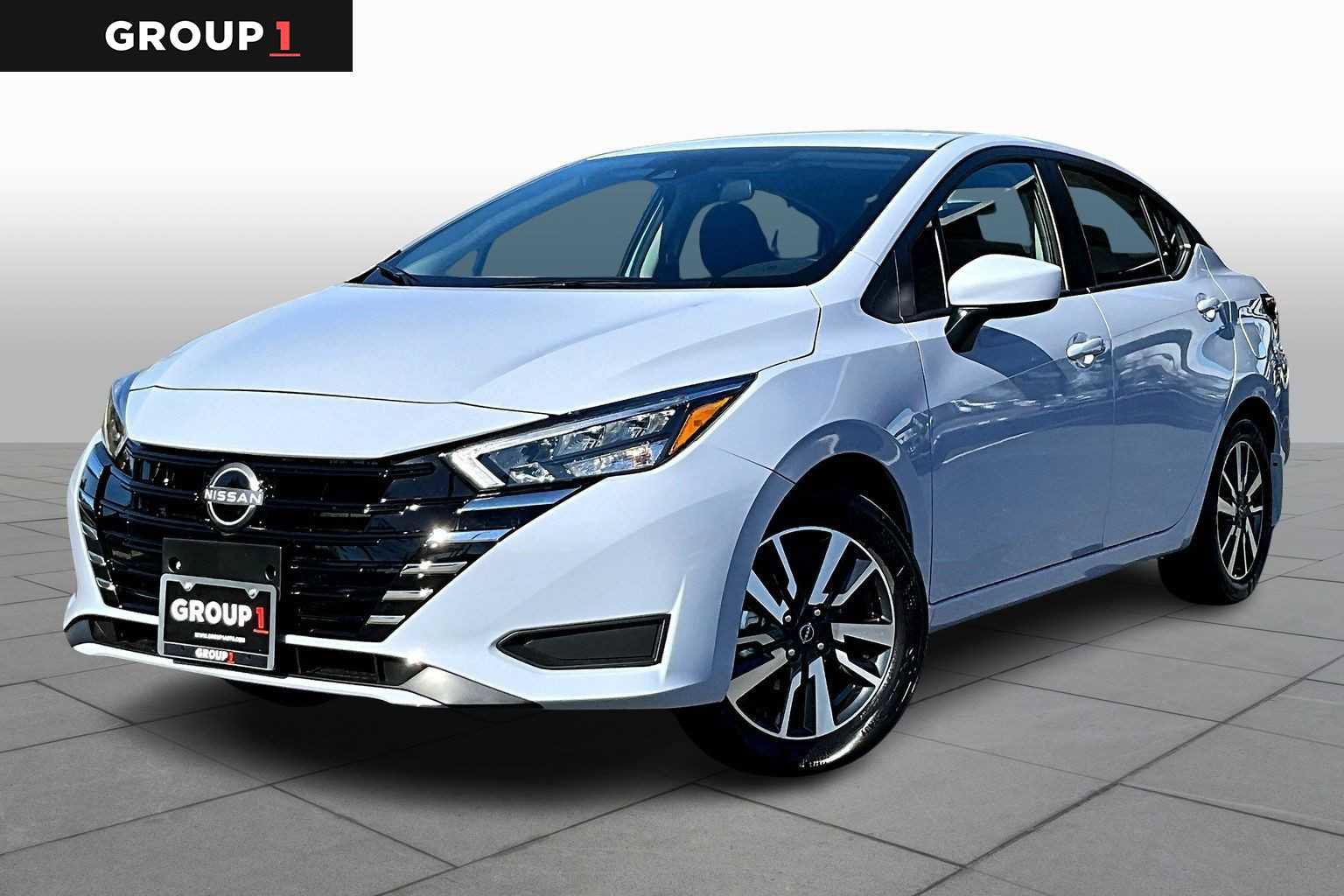 New 2025 Nissan Versa SV