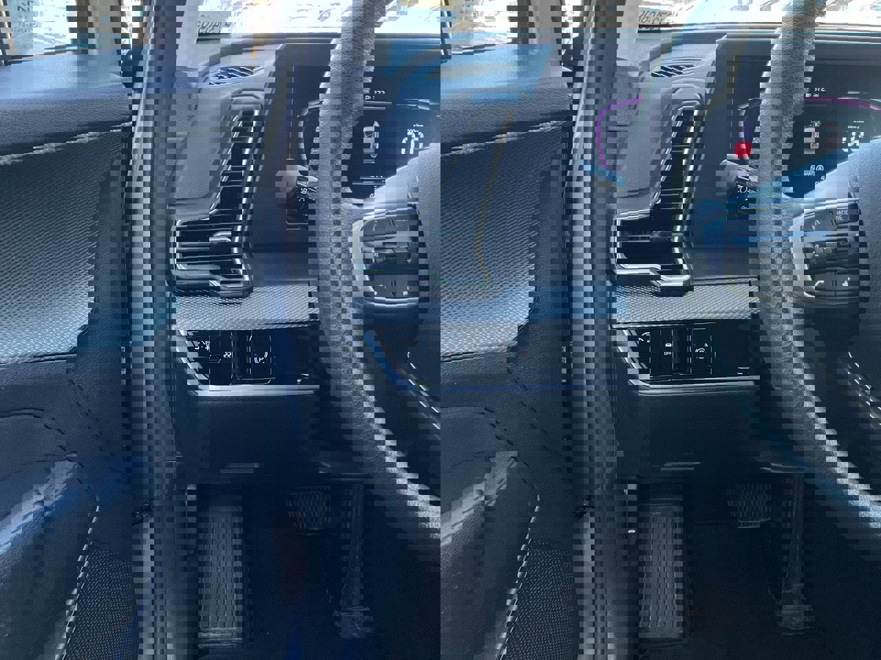 Used 2025 Kia Sportage LX image 25