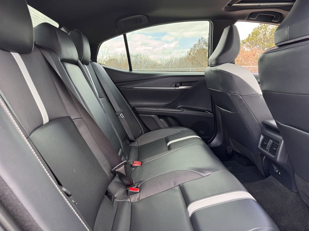 Used 2025 Toyota Camry SE w/ Multimedia Upgrade Package image 30