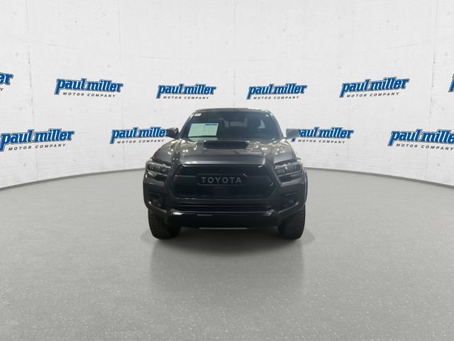 Used 2021 Toyota Tacoma TRD Pro AWD/4WD image 3