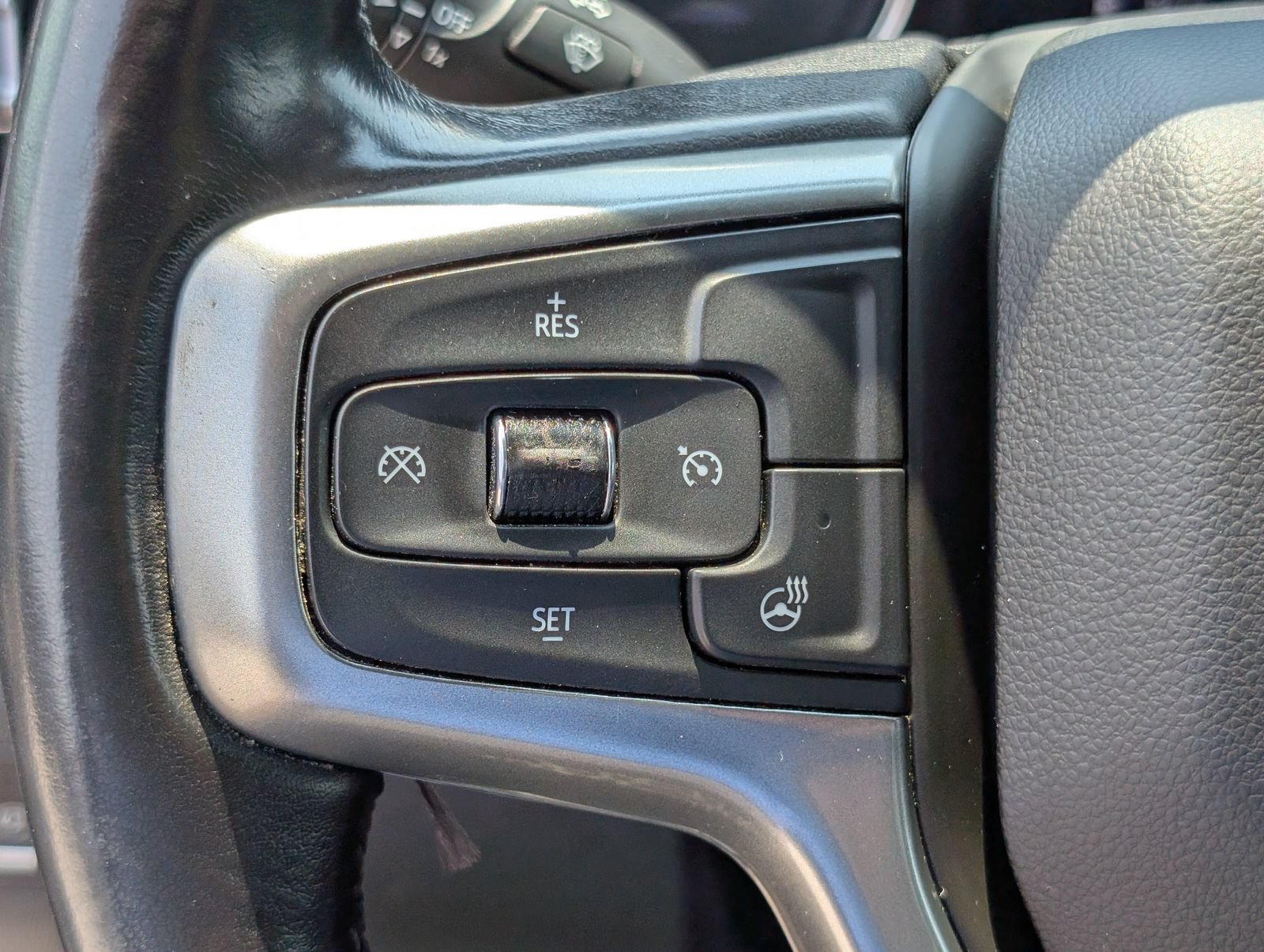 Used 2021 Chevrolet Silverado 1500 RST w/ Convenience Package II AWD/4WD image 24
