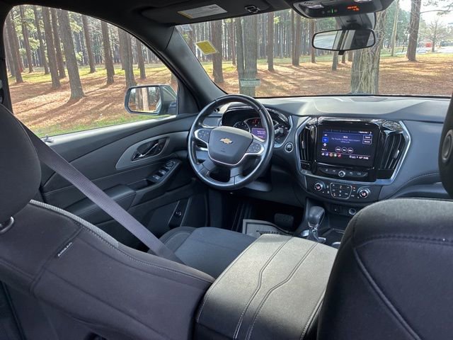 Used 2022 Chevrolet Traverse LT w/ LPO, Floor Liner Package image 26