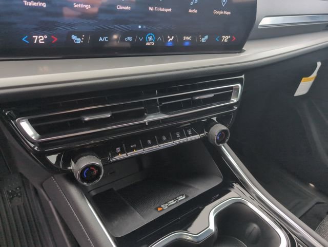 New 2026 Chevrolet Traverse LT w/ Driver Confidence Package image 21