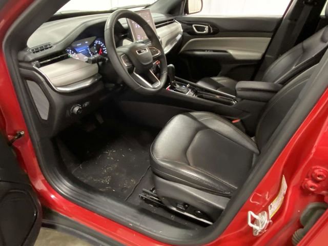 Used 2024 Jeep Compass Limited image 12