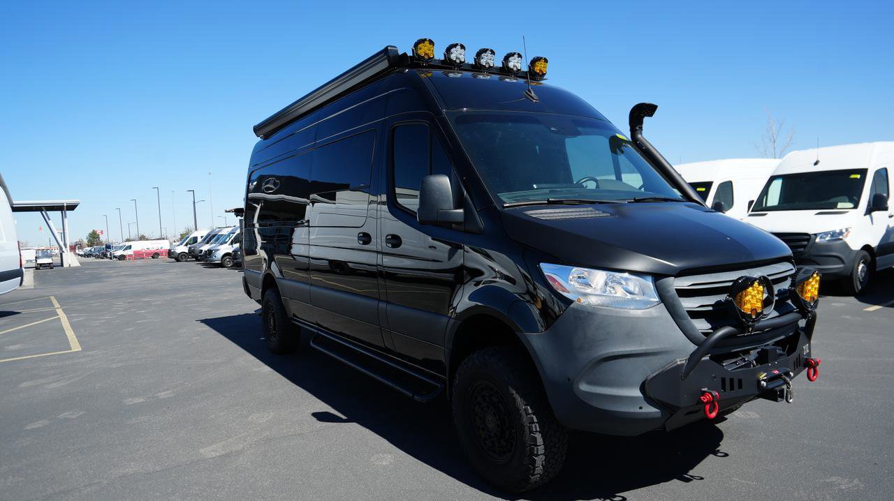 Used 2020 Mercedes-Benz Sprinter 2500 image 3