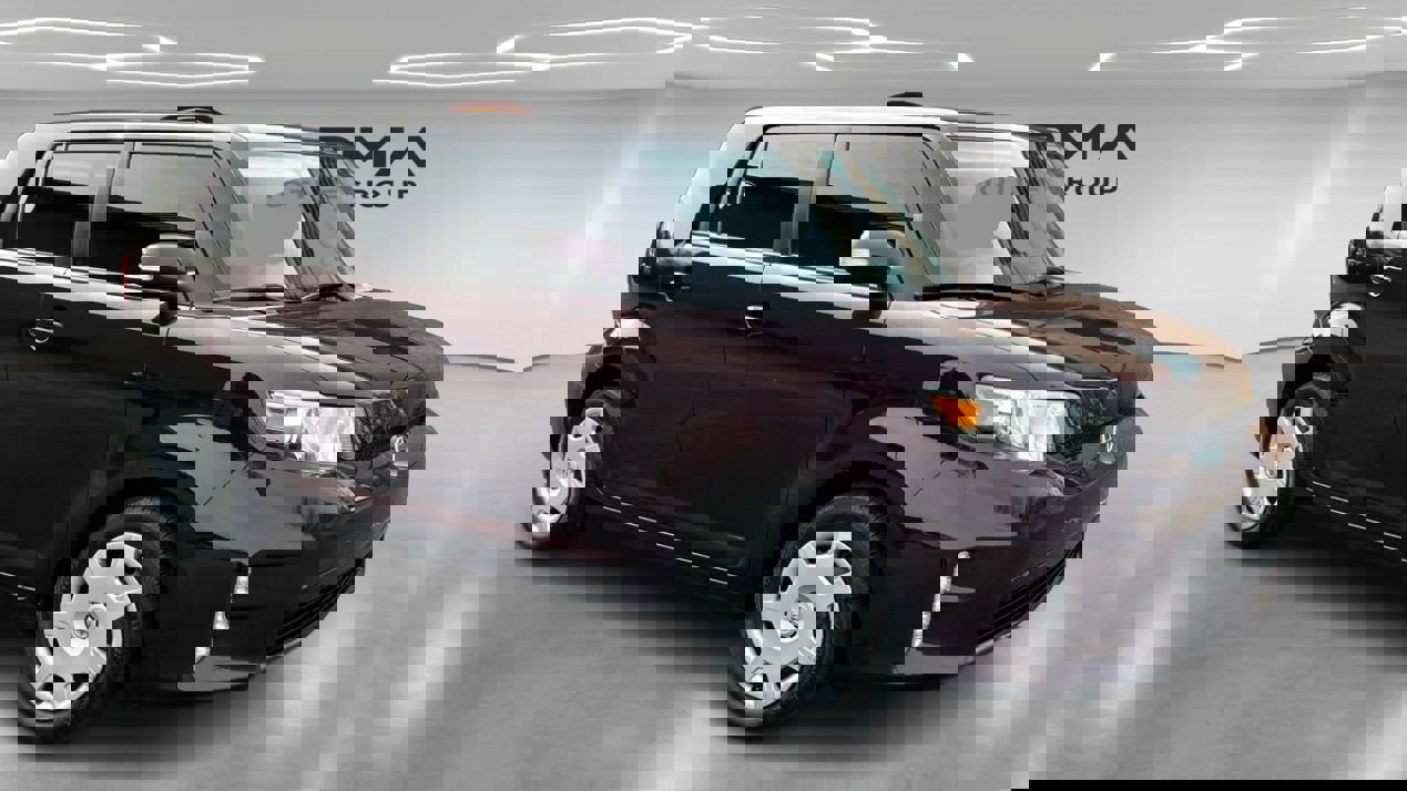 Used 2013 Scion xB image 7