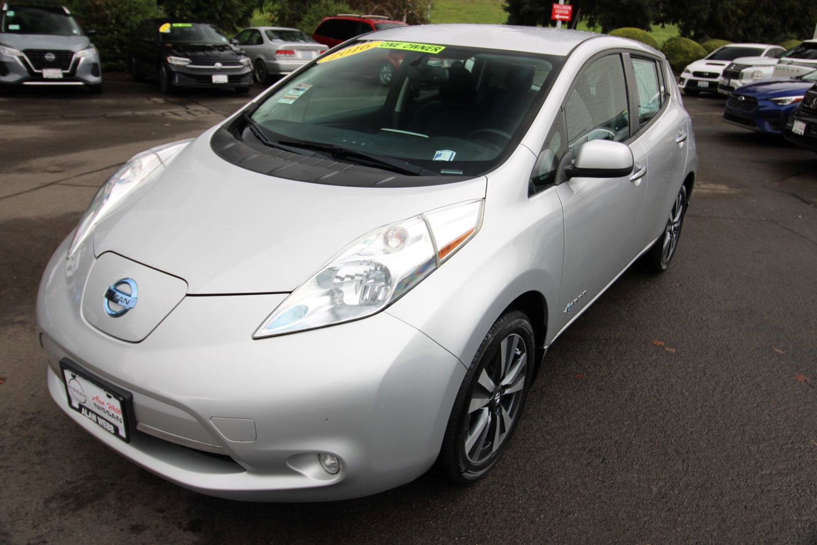 Used 2016 Nissan Leaf SV image 7