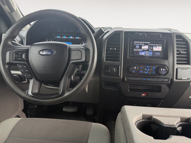Used 2017 Ford F250 XL w/ Power Equipment Group AWD/4WD image 4