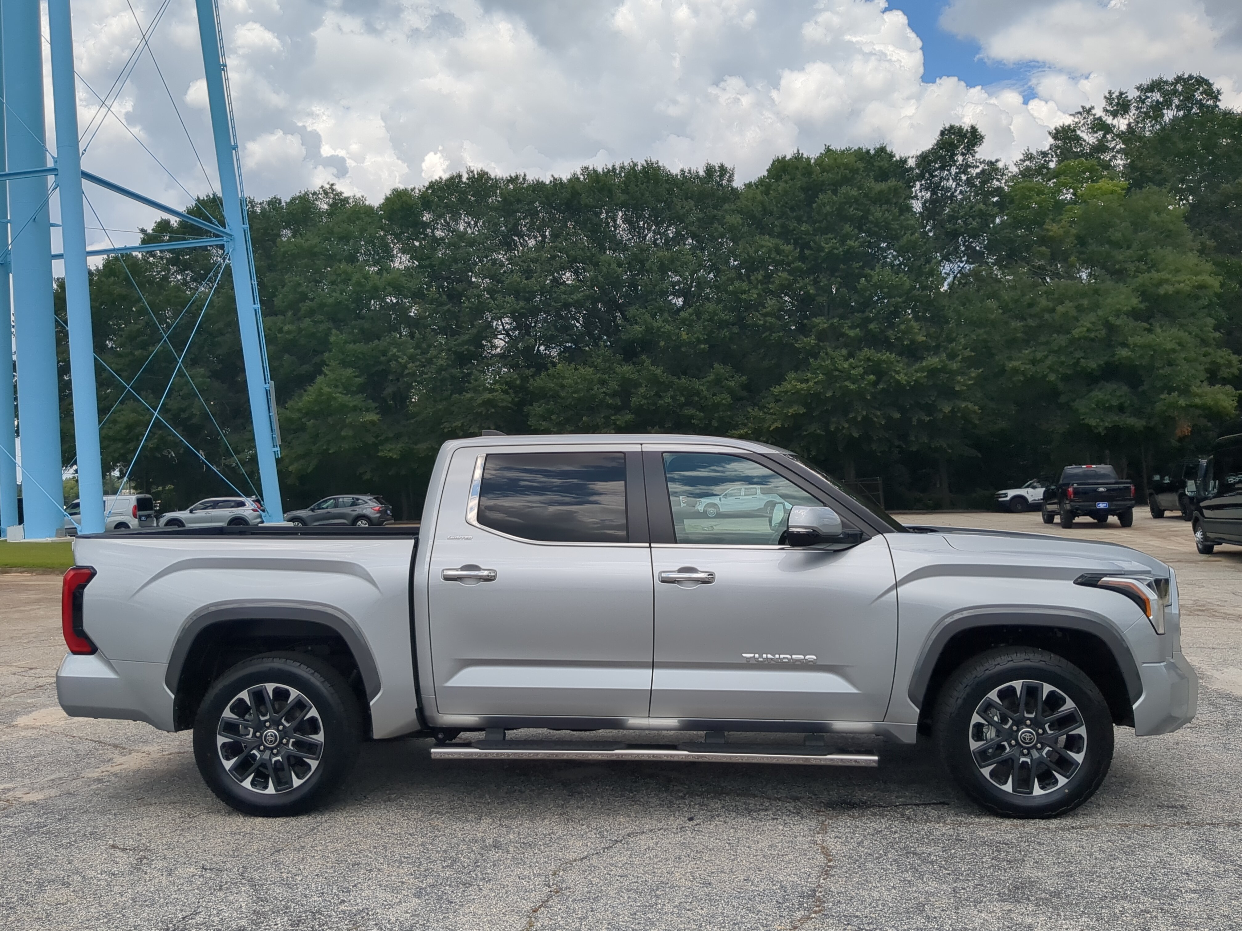 Used 2024 Toyota Tundra Limited w/ Power Package AWD/4WD video 2