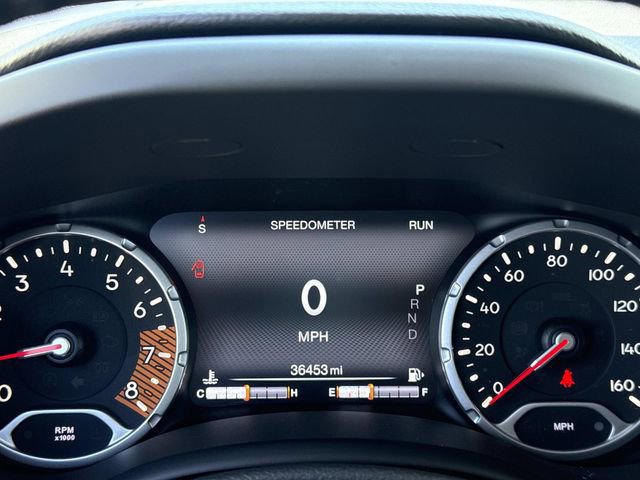 Used 2019 Jeep Renegade Limited w/ UConnect 8.4 Nav Group AWD/4WD image 30