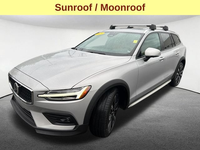 Used 2025 Volvo V60 B5 Cross Country Ultra w/ Protection Package Premier AWD/4WD image 5