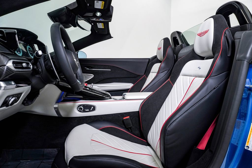 New 2026 Aston Martin V8 Vantage S image 23
