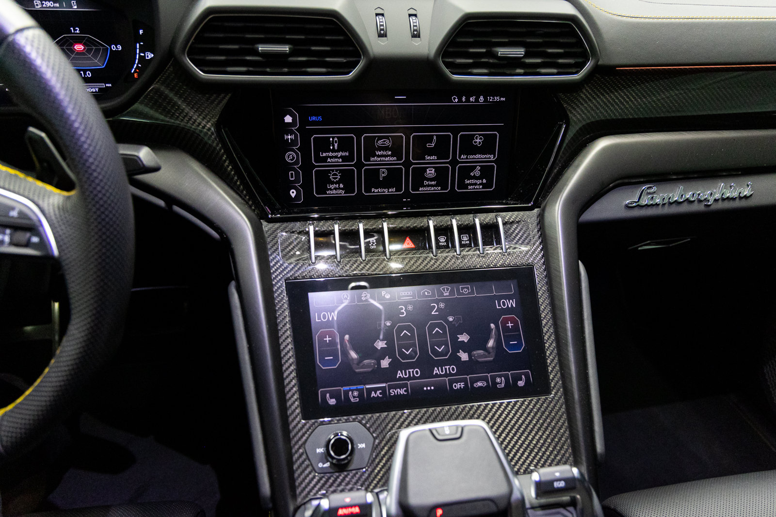 Used 2024 Lamborghini Urus S AWD/4WD image 38