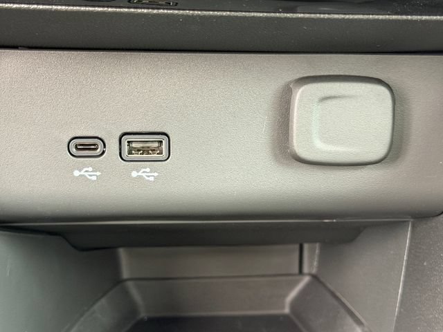 New 2026 Buick Encore GX Sport Touring w/ Comfort Package FWD image 19