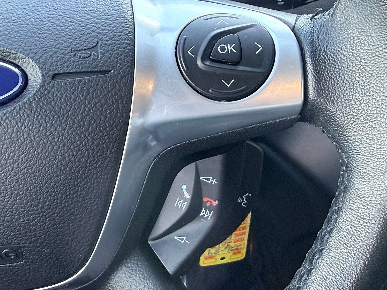 Used 2017 Ford C-MAX Energi SE w/ Equipment Group 401A image 19