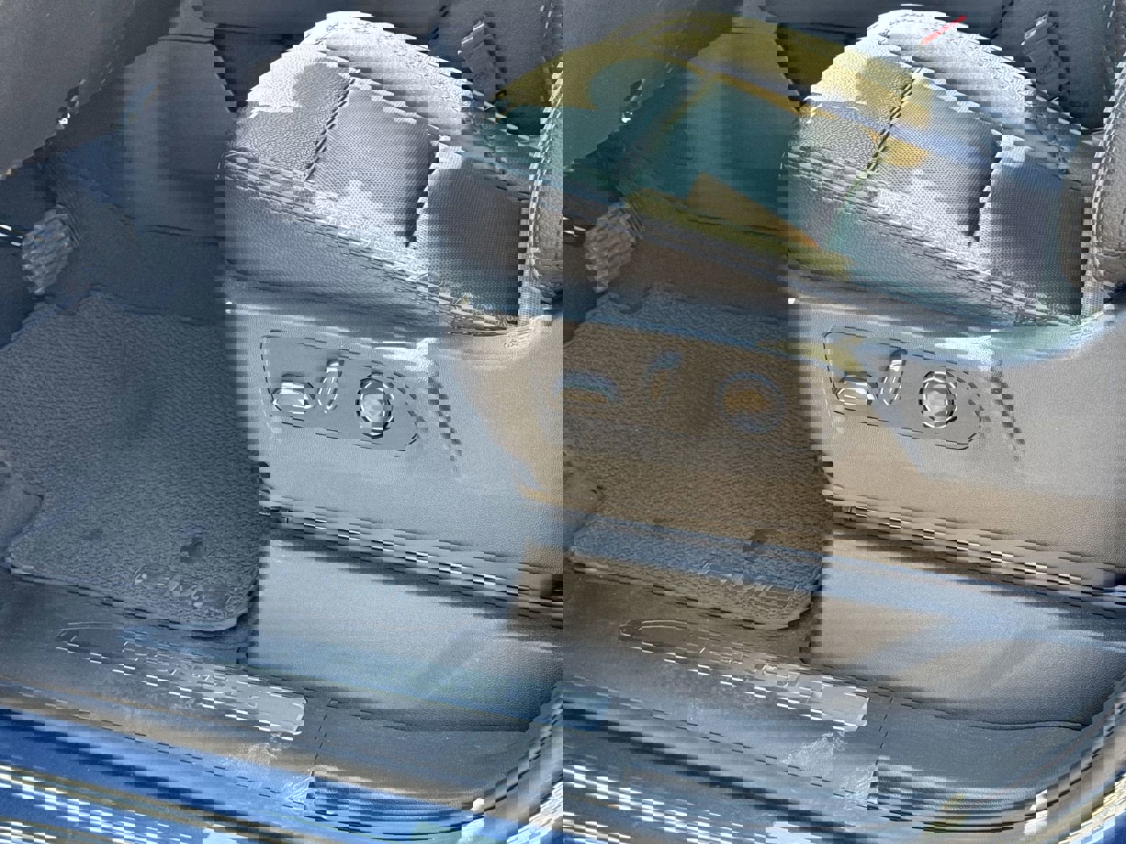 Certified 2025 GMC Sierra 1500 Denali w/ Denali Reserve Package image 17