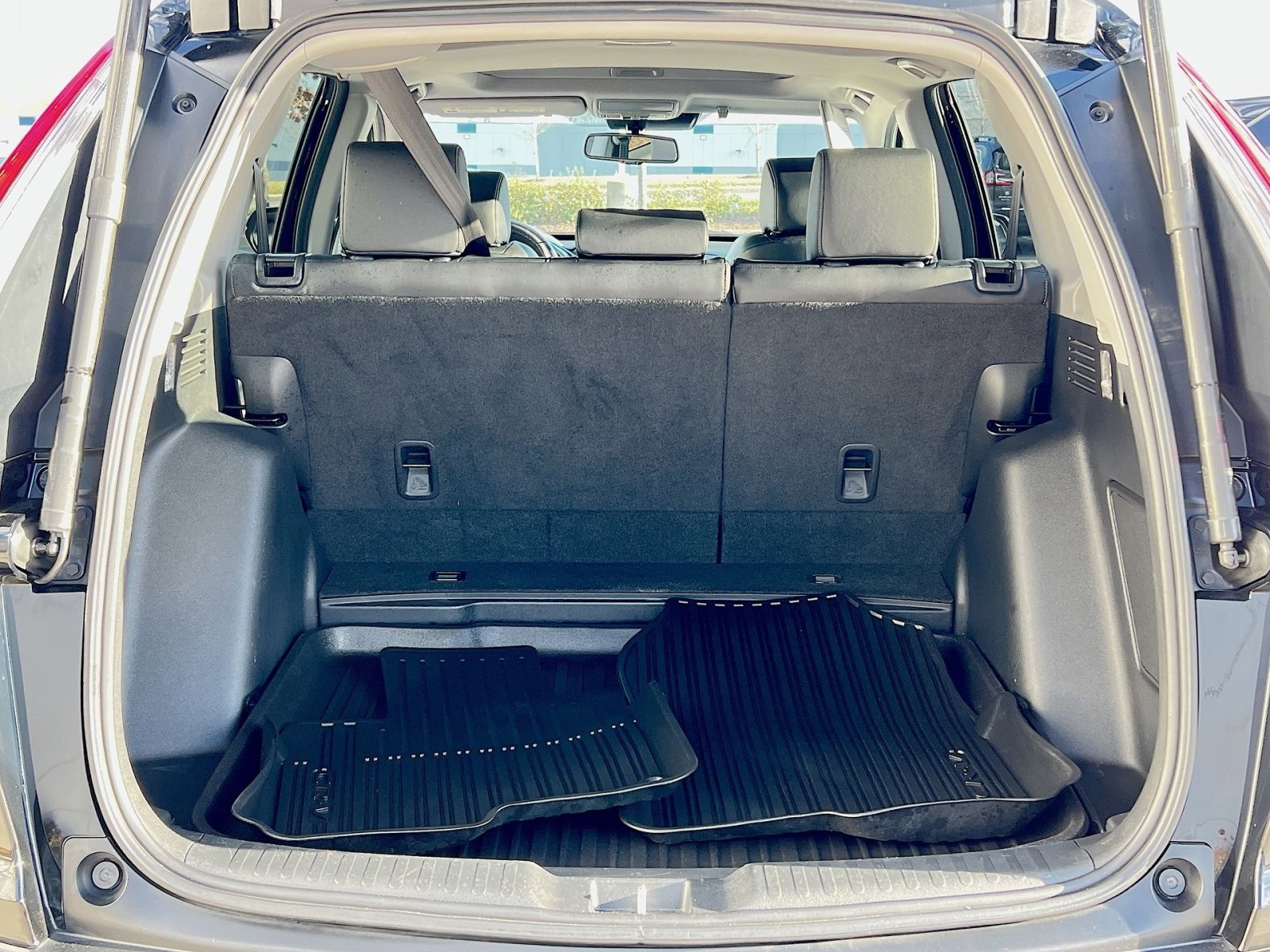 Used 2018 Honda CR-V Touring image 25