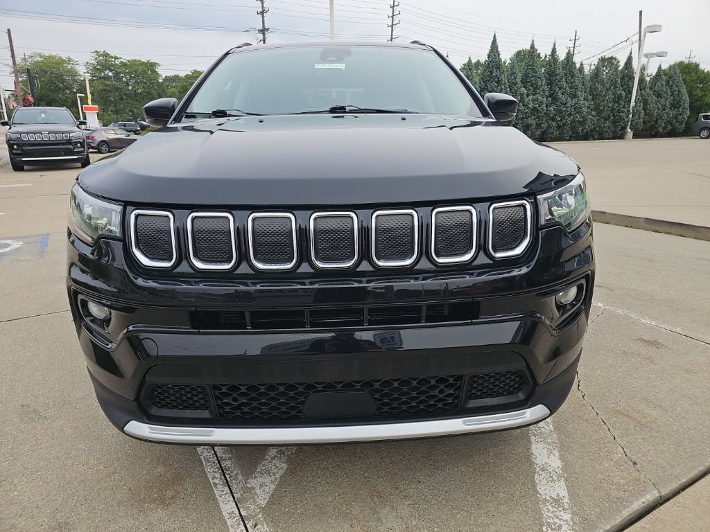 Certified 2022 Jeep Compass Limited AWD/4WD image 6