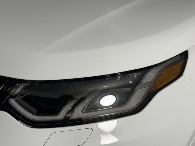 New 2025 Land Rover Discovery Sport S image 12