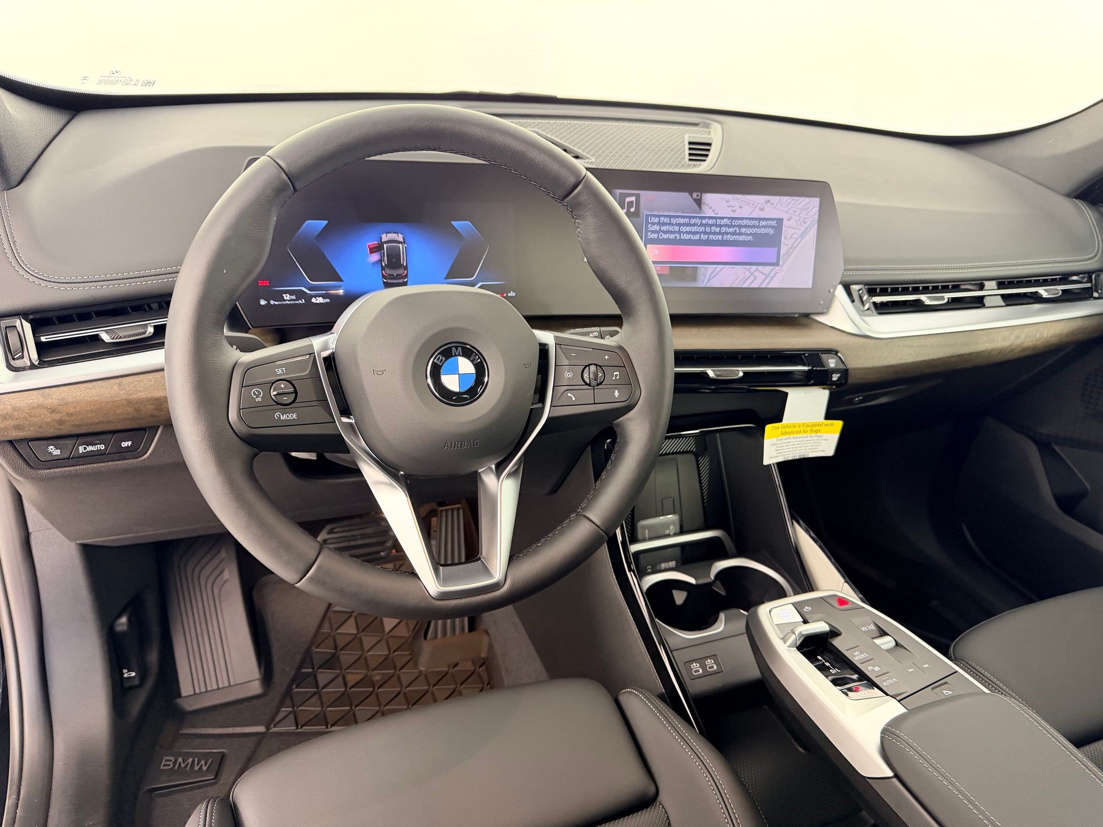 New 2026 BMW X1 xDrive28i w/ Convenience Package AWD/4WD image 4