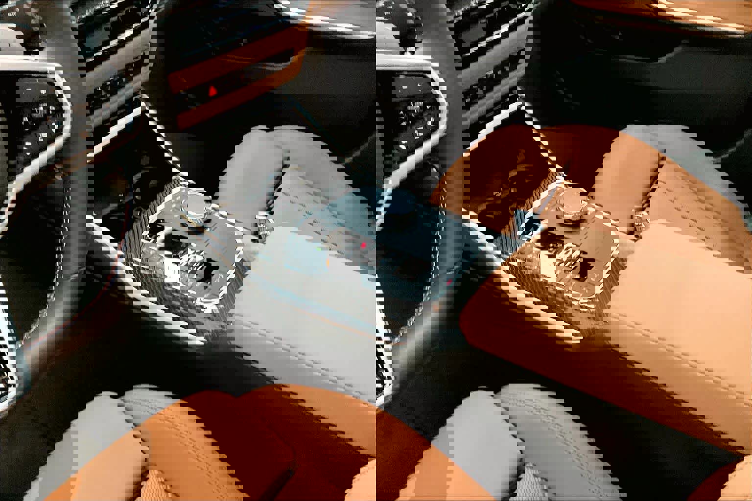 Used 2025 BMW M340i w/ Premium Package image 20