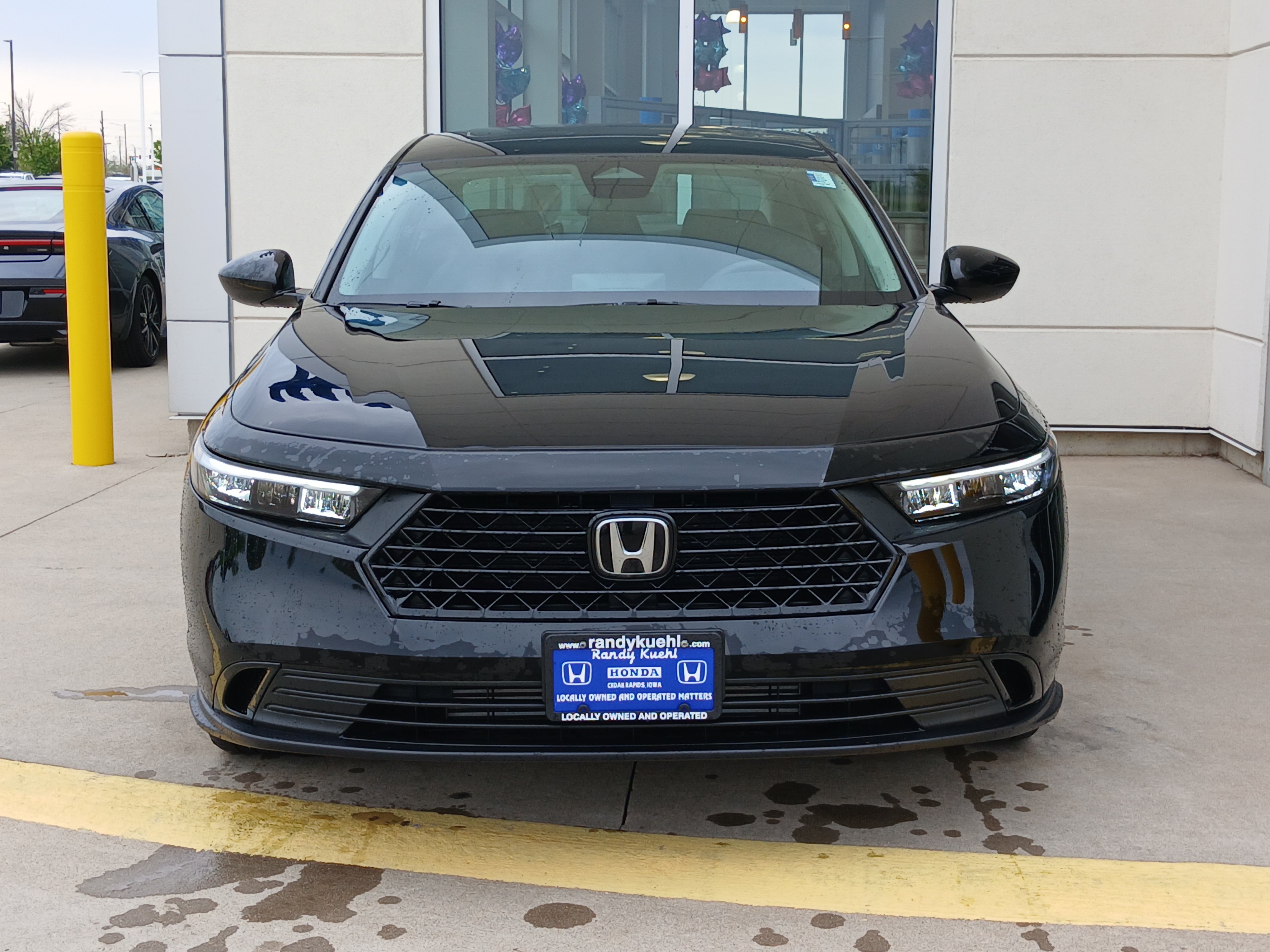 Used 2025 Honda Accord SE image 4