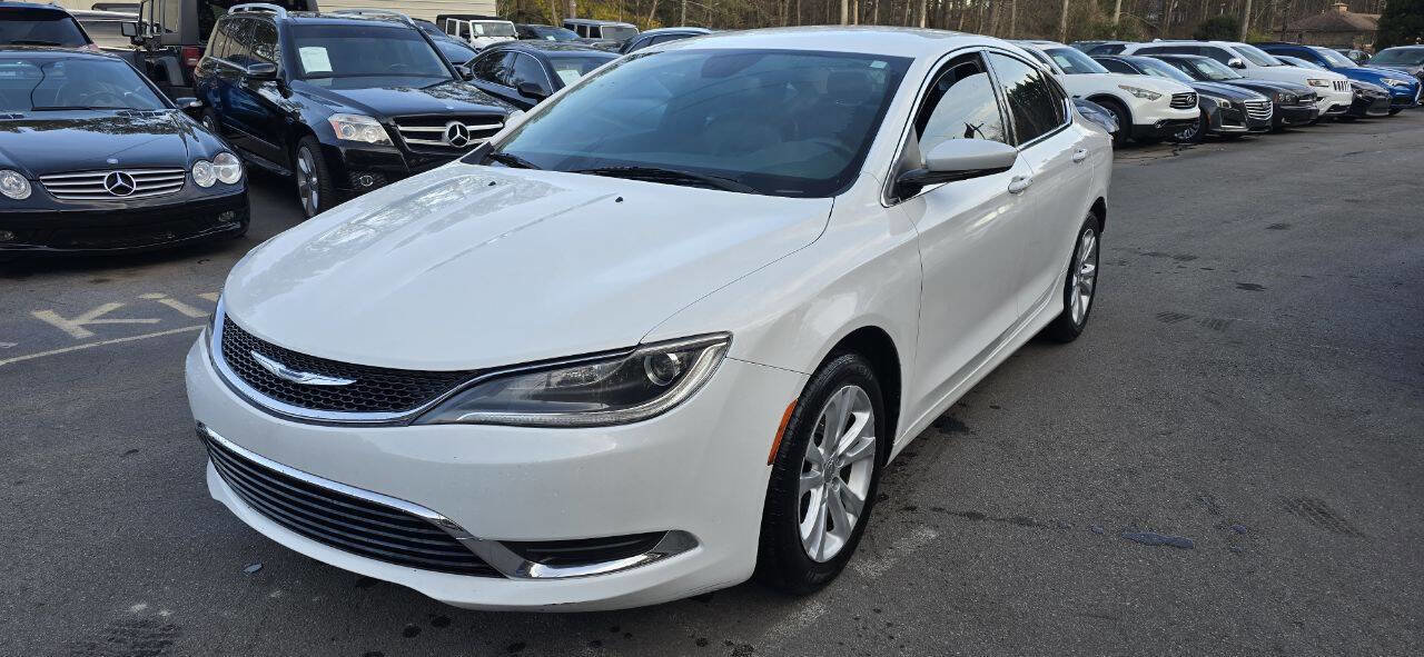 Used 2017 Chrysler 200 Limited Platinum w/ Comfort & Convenience Group image 1