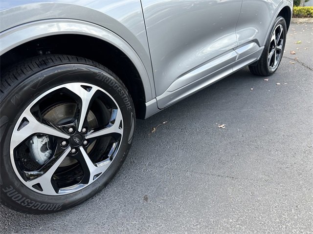 Certified 2024 Ford Escape ST-Line Elite image 12