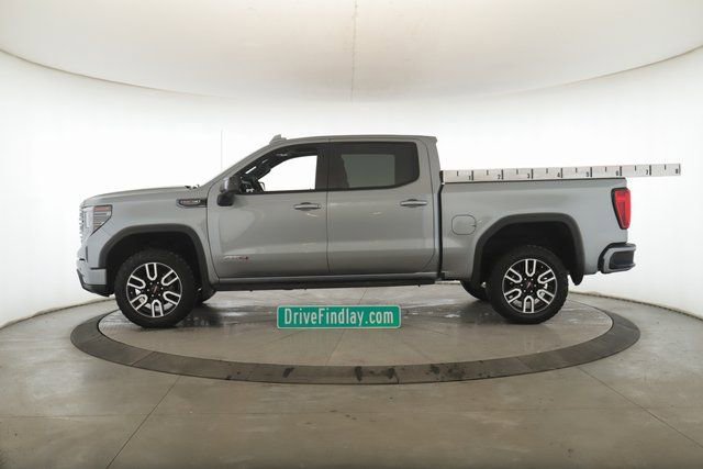 Used 2024 GMC Sierra 1500 AT4 w/ Technology Package image 9