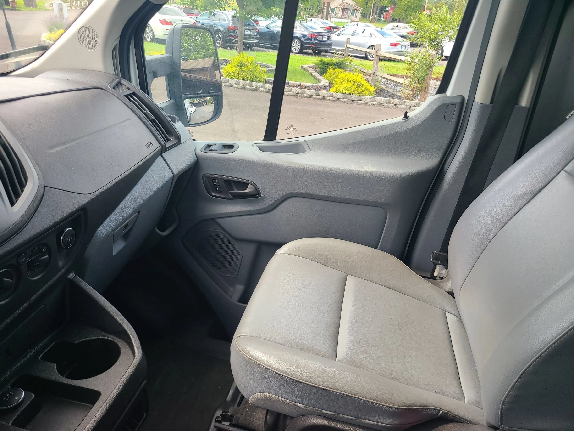 Used 2018 Ford Transit 350 148 High Roof Extended DRW RWD image 20