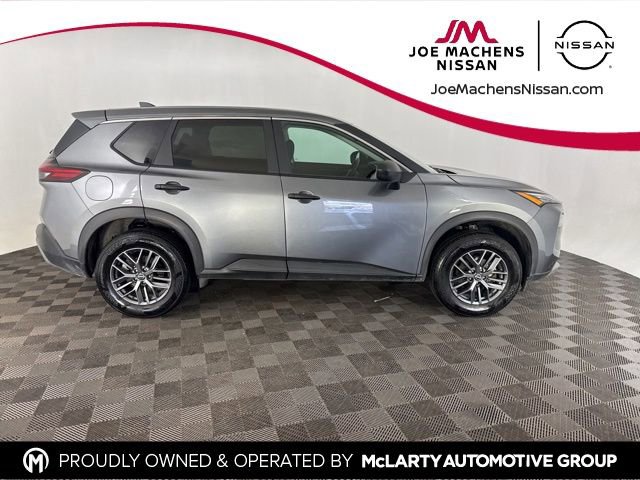 Certified 2023 Nissan Rogue S image 4