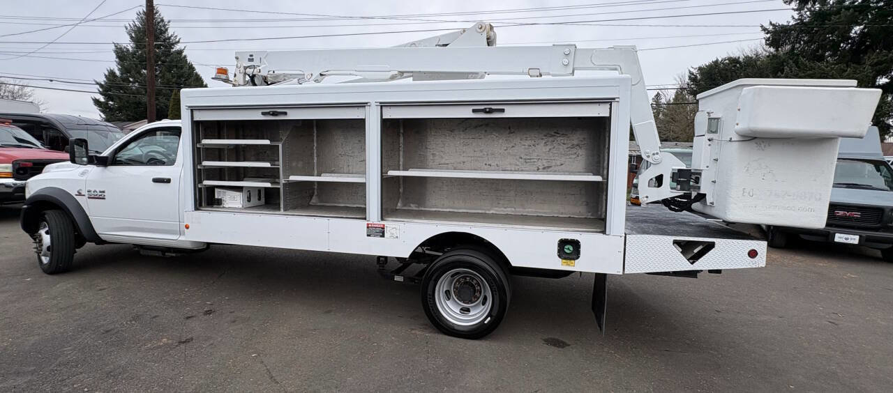 Used 2014 RAM 5500 Tradesman w/ Ambulance Prep Group RWD image 2