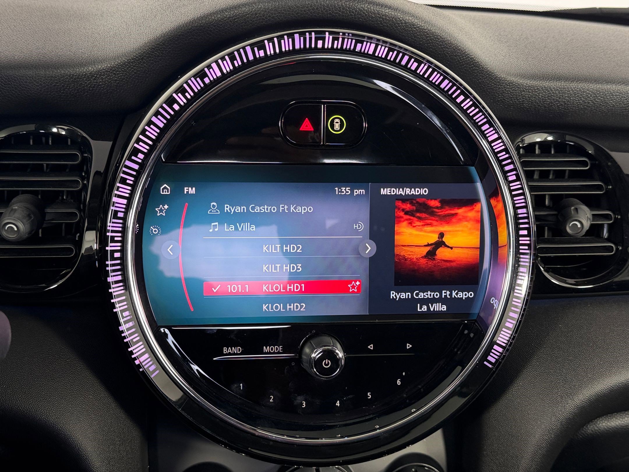 Used 2023 MINI Cooper S image 25