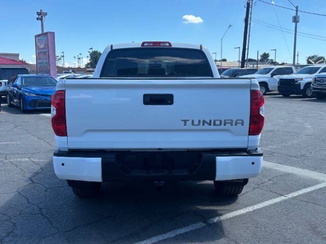 Used 2016 Toyota Tundra SR5 w/ SR5 Upgrade Package RWD image 4