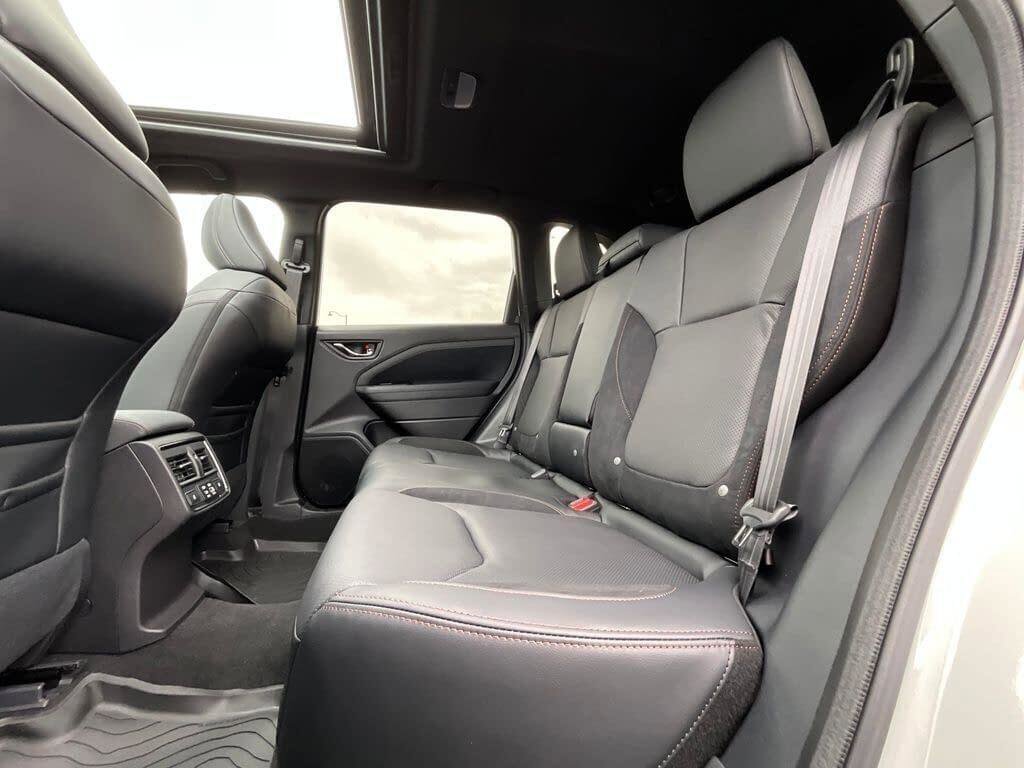 Certified 2025 Subaru Forester Touring AWD/4WD image 14